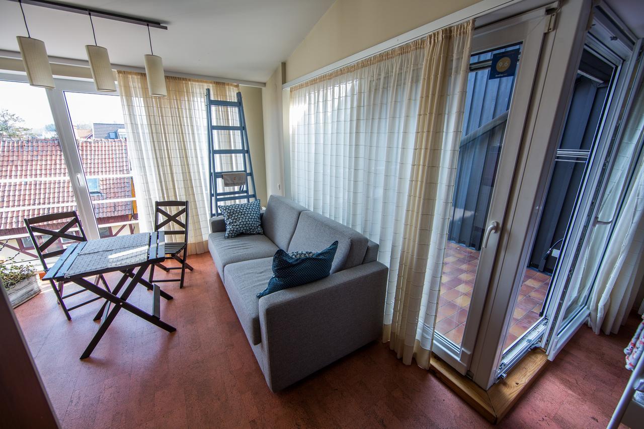 Lapes Namai Apartman Pervalka Kültér fotó